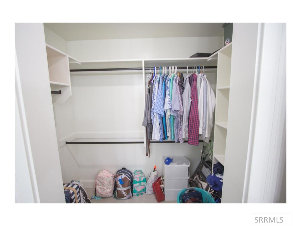 2046 47th Street Property Photo 37