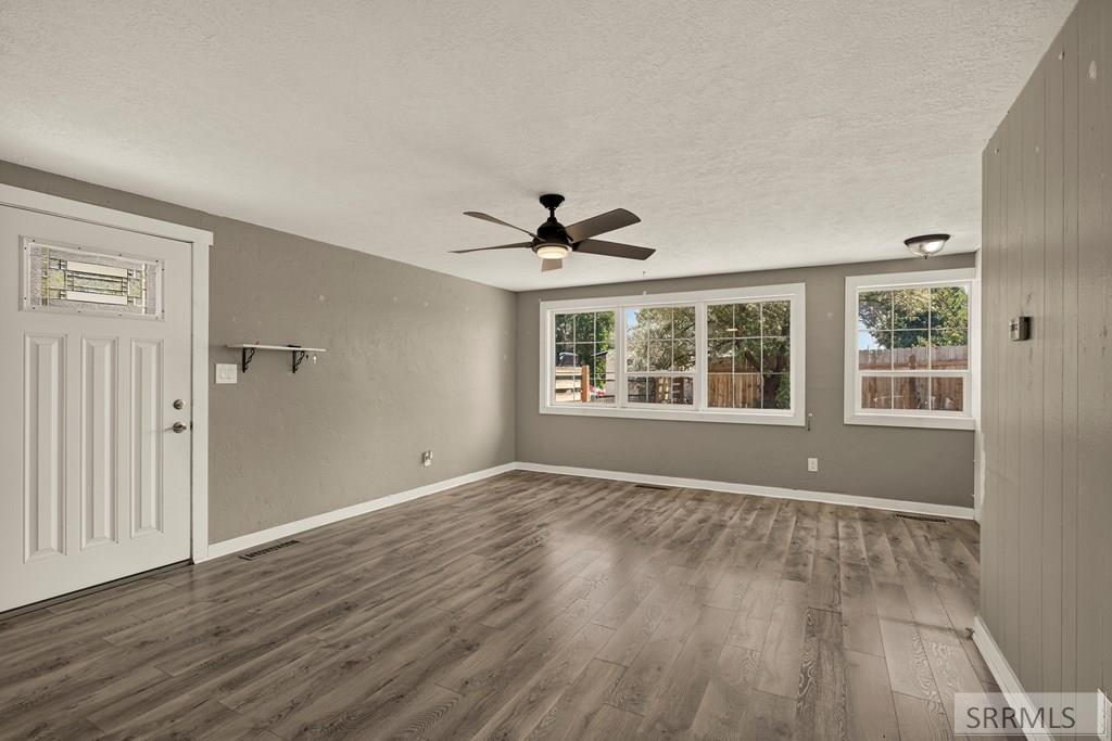 245 Utley Circle Property Photo 6