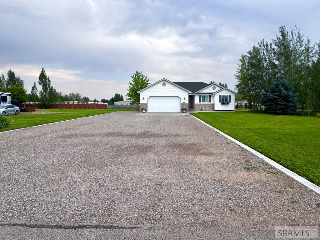 3937 E 172 N Property Photo 27