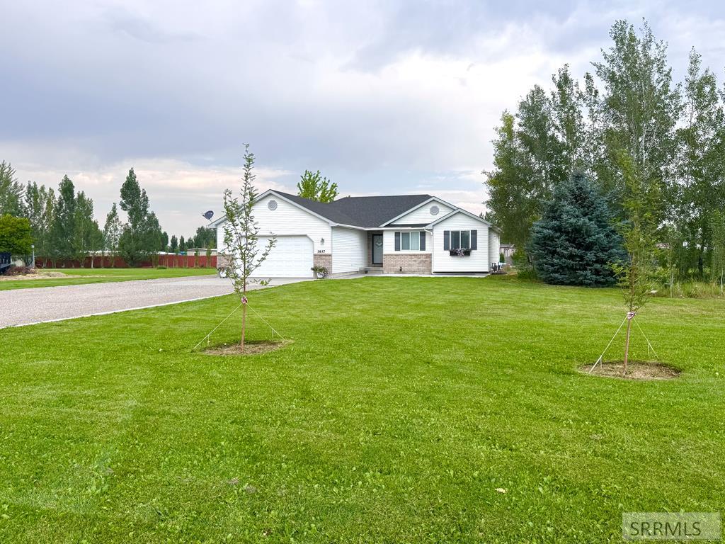 3937 E 172 N Property Photo 29