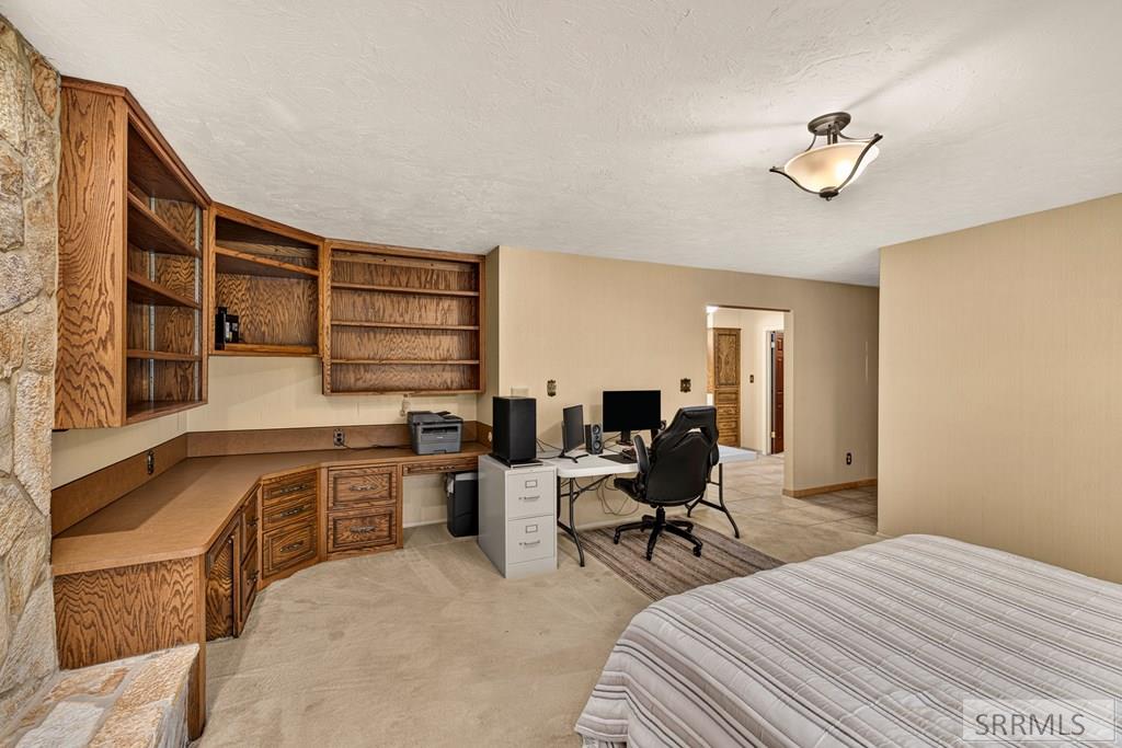 1900 Ross Avenue Property Photo 22