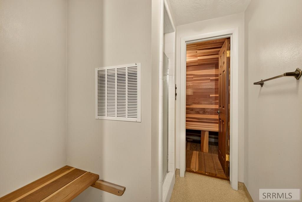 1900 Ross Avenue Property Photo 56