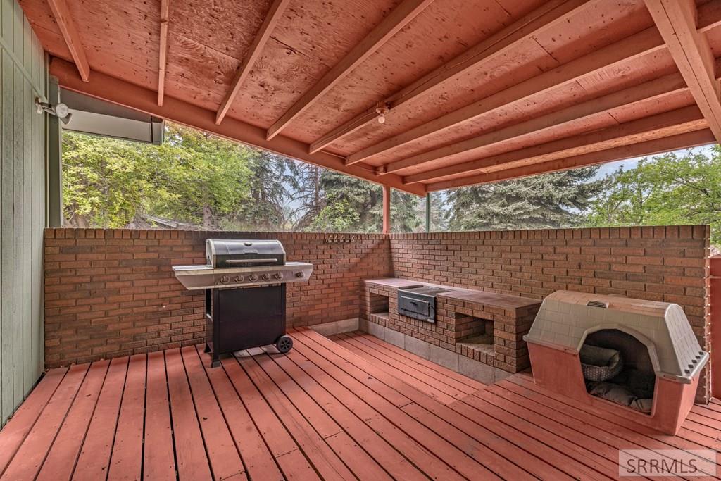1900 Ross Avenue Property Photo 68