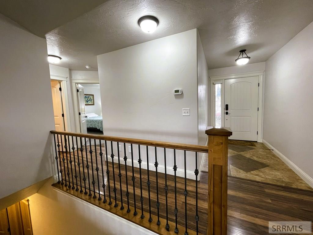 6020 Malory Drive Property Photo 13