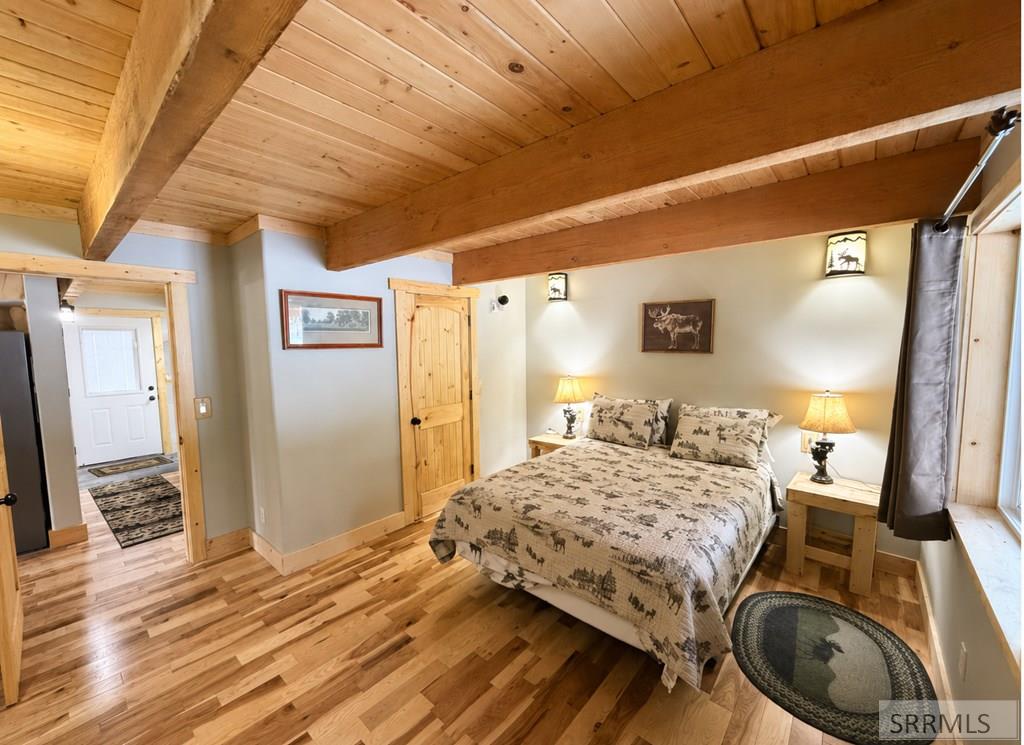 4177 Forest View Drive Property Photo 13