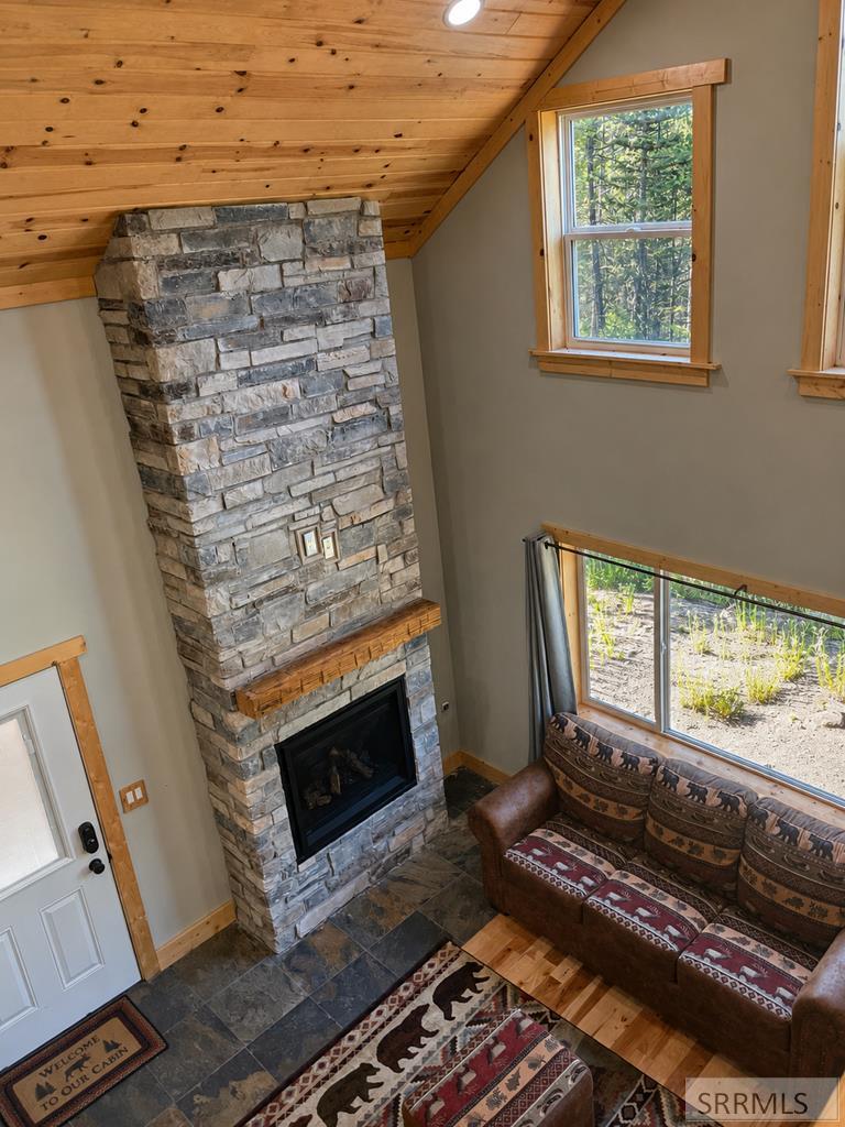4177 Forest View Drive Property Photo 14