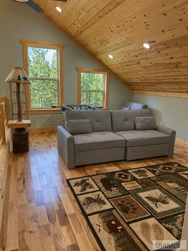 4177 Forest View Drive Property Photo 16
