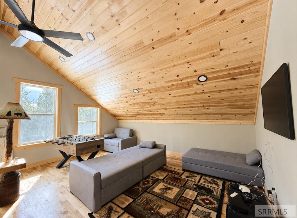 4177 Forest View Drive Property Photo 18