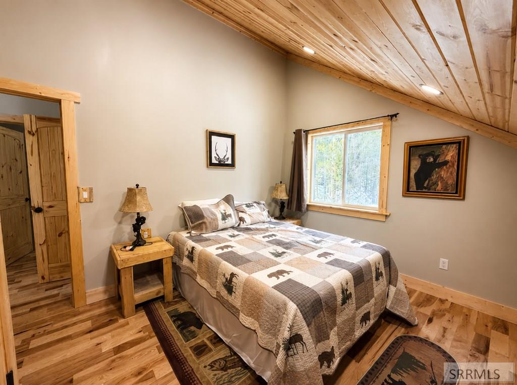 4177 Forest View Drive Property Photo 22