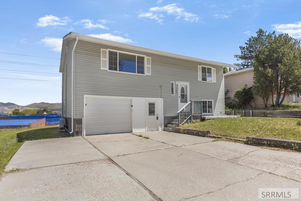 1066 Rocky Point Road Property Photo 1