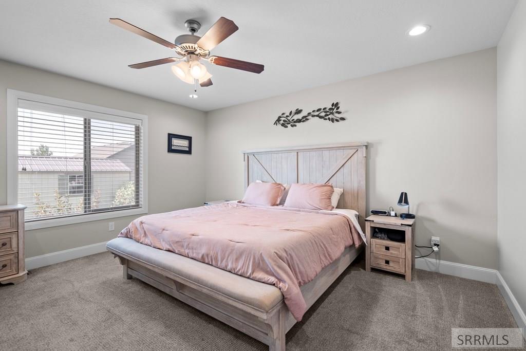 3274 E Sky Mountain Court Property Photo 17