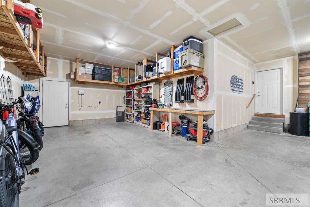 3274 E Sky Mountain Court Property Photo 44