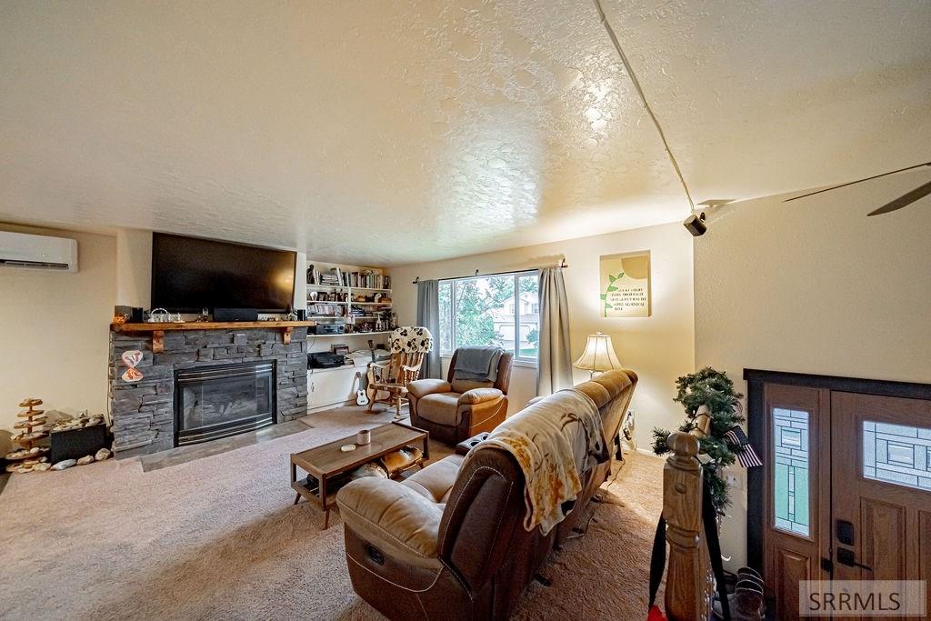 2848 Disney Drive Property Photo 5