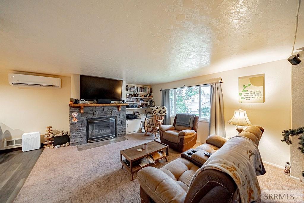 2848 Disney Drive Property Photo 6