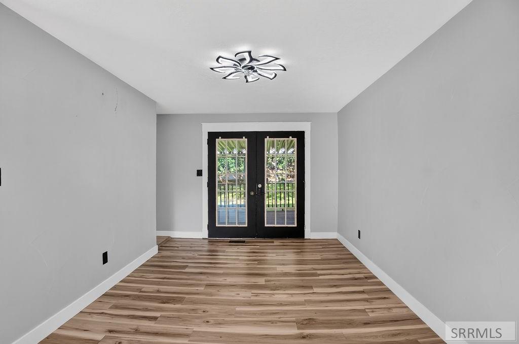 5027 Apache Property Photo 11