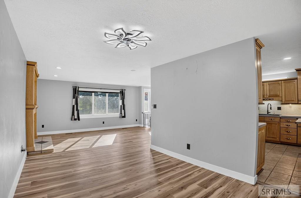 5027 Apache Property Photo 12