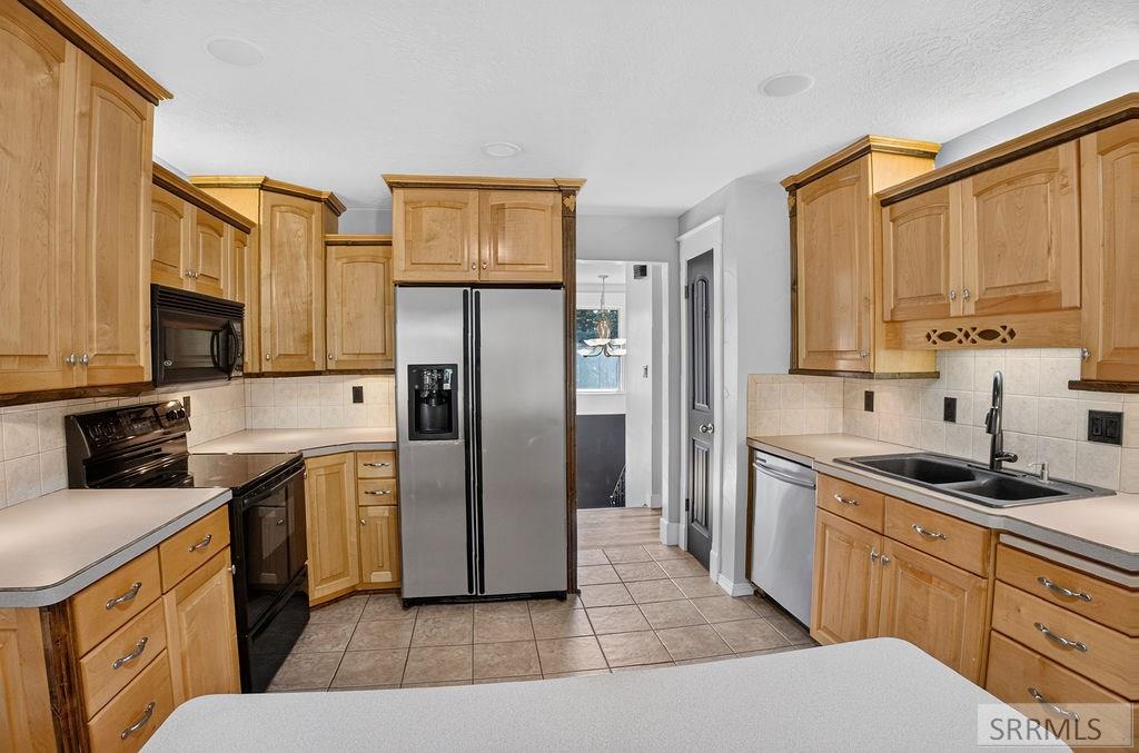 5027 Apache Property Photo 16