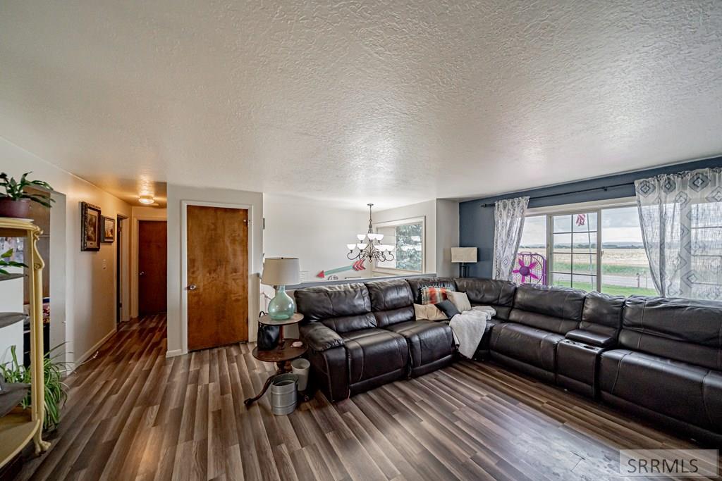 13777 N 55 E Property Photo 5