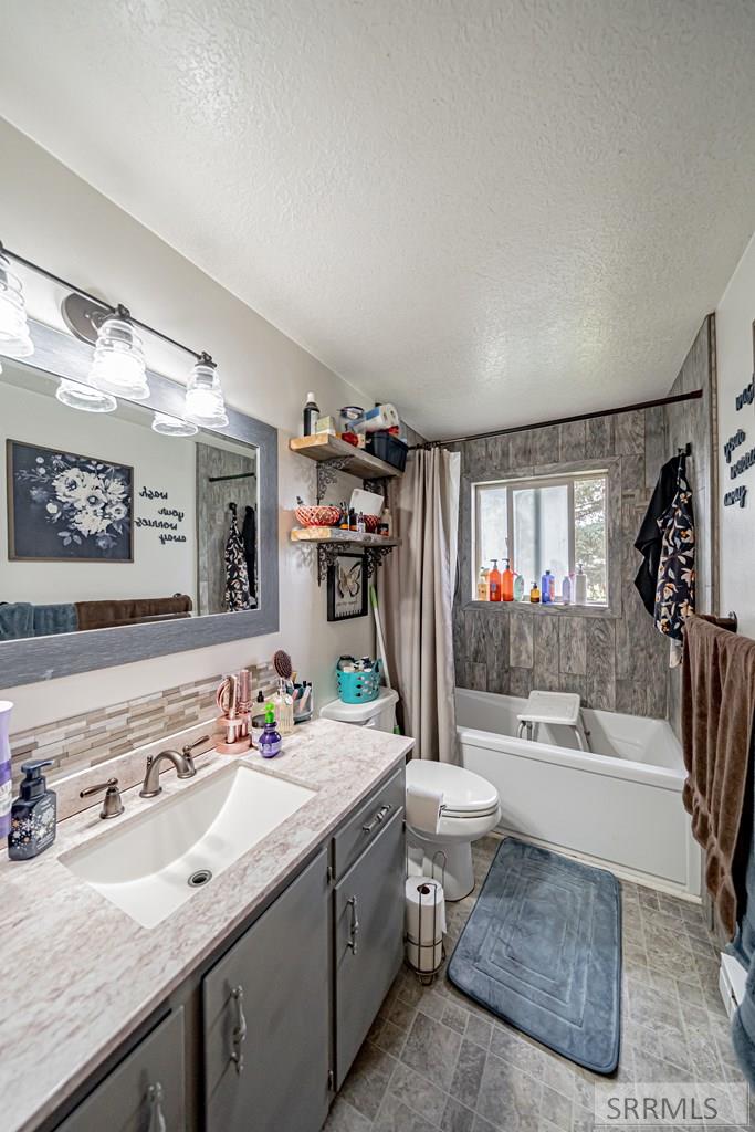 13777 N 55 E Property Photo 16
