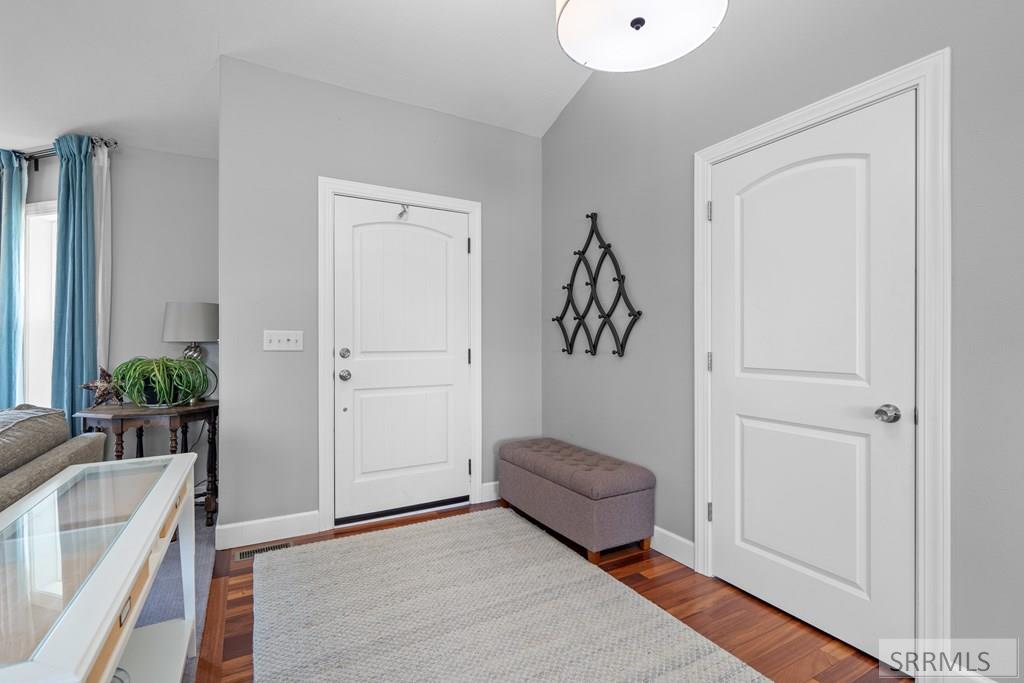 1449 N 600 E Property Photo 16