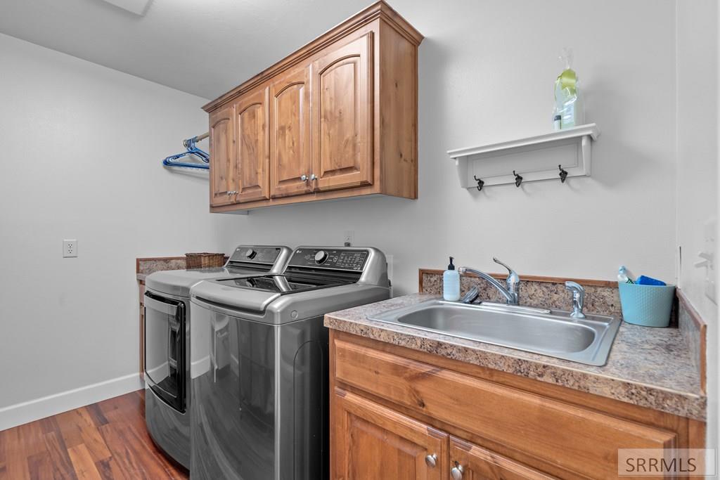 1449 N 600 E Property Photo 30