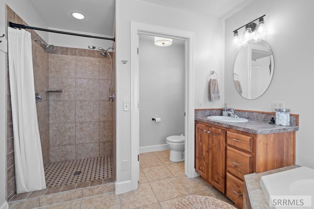 1449 N 600 E Property Photo 38