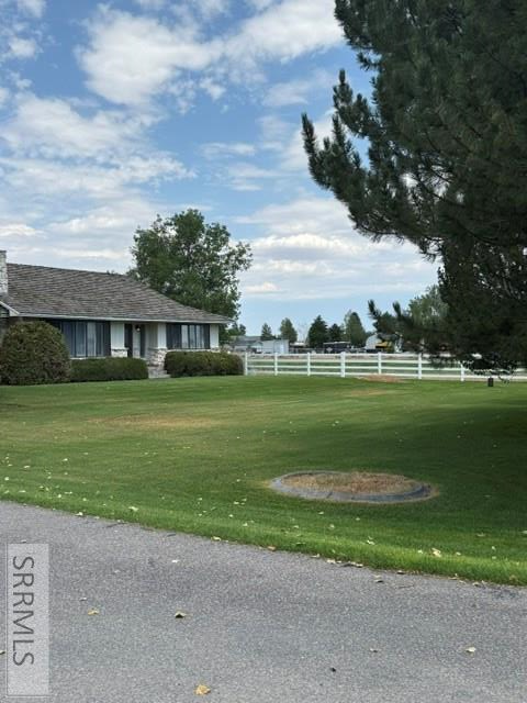 836 E 1400 N Property Photo 4