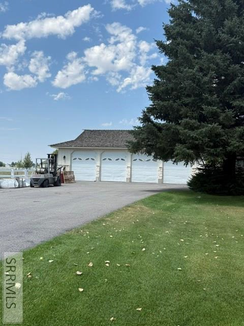 836 E 1400 N Property Photo 46