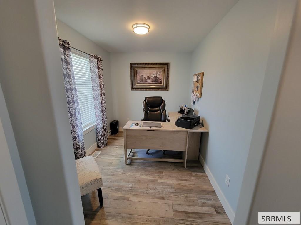 3668 E Fierce Way Property Photo 6