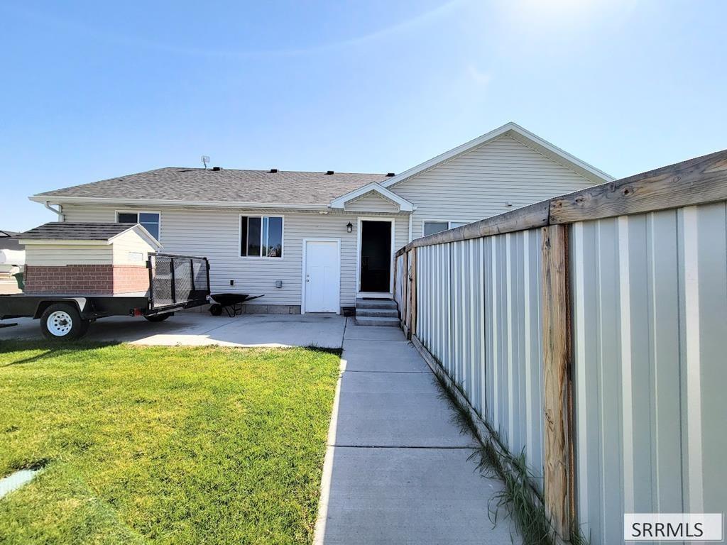 3668 E Fierce Way Property Photo 34