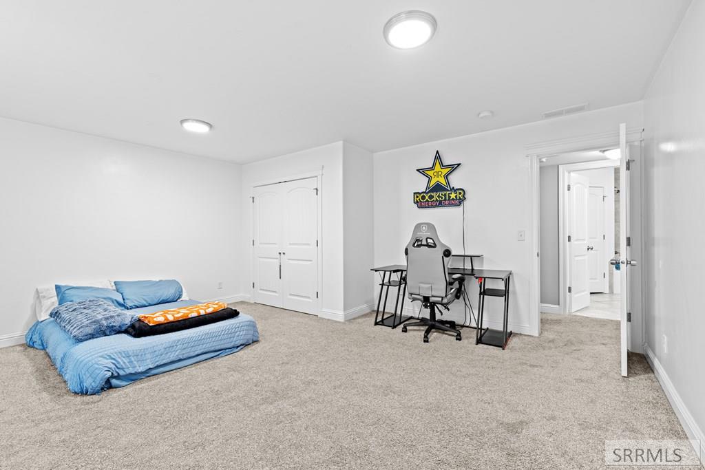 2258 E Hailey Avenue Property Photo 26