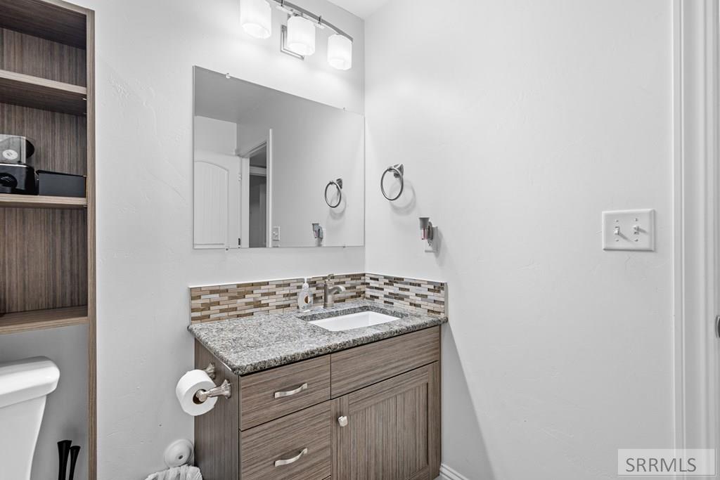 2258 E Hailey Avenue Property Photo 29