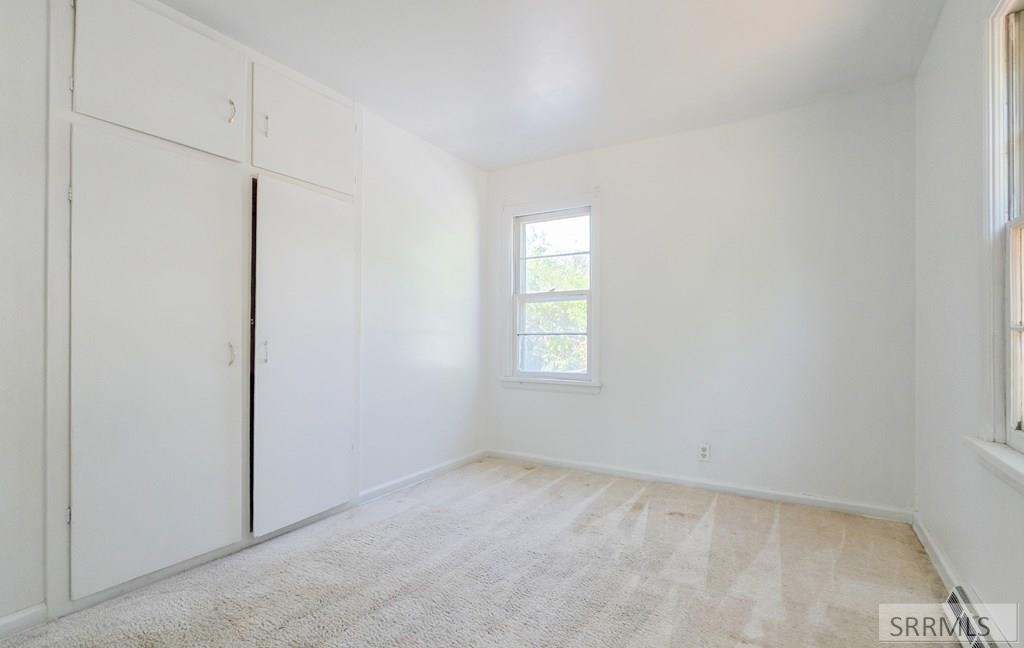 355 Louise Drive Property Photo 5
