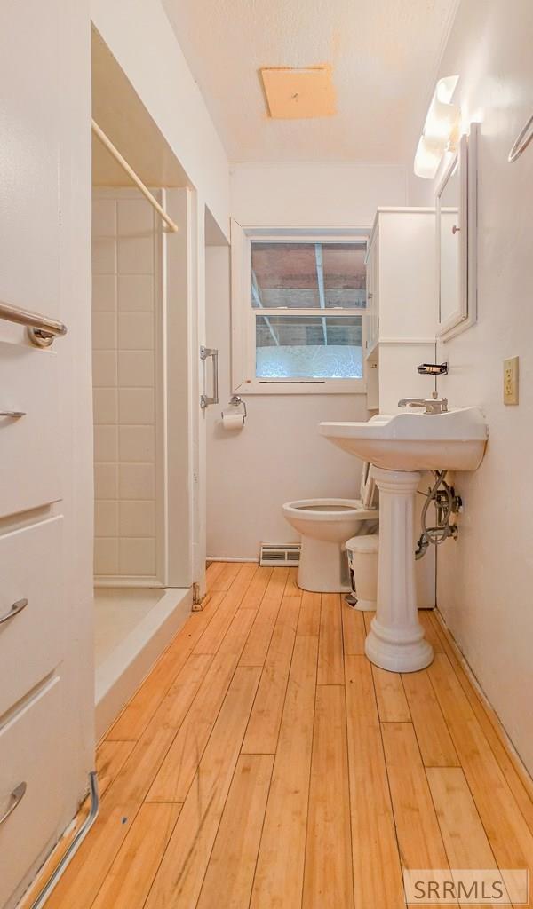 355 Louise Drive Property Photo 9