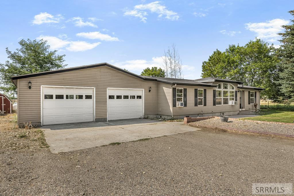 62 S 35 W Property Photo 1