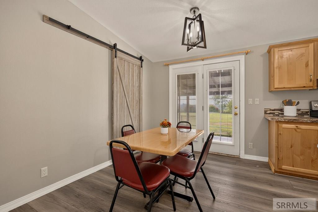 62 S 35 W Property Photo 12
