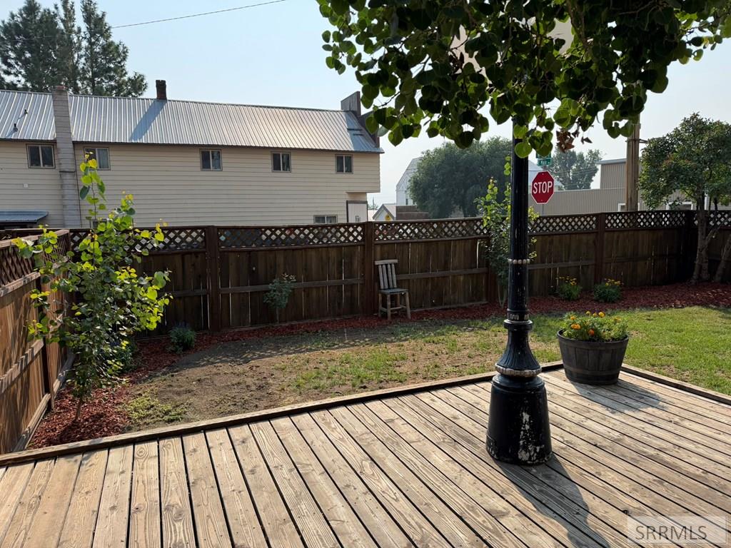430 E Main Avenue Property Photo 36