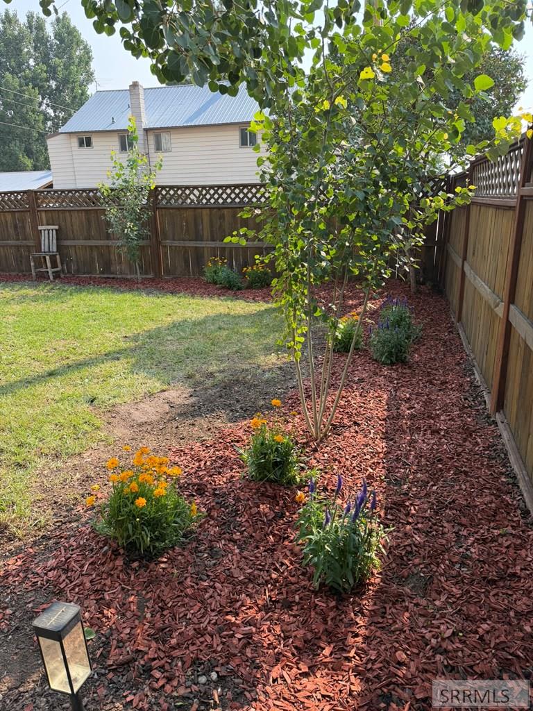 430 E Main Avenue Property Photo 38