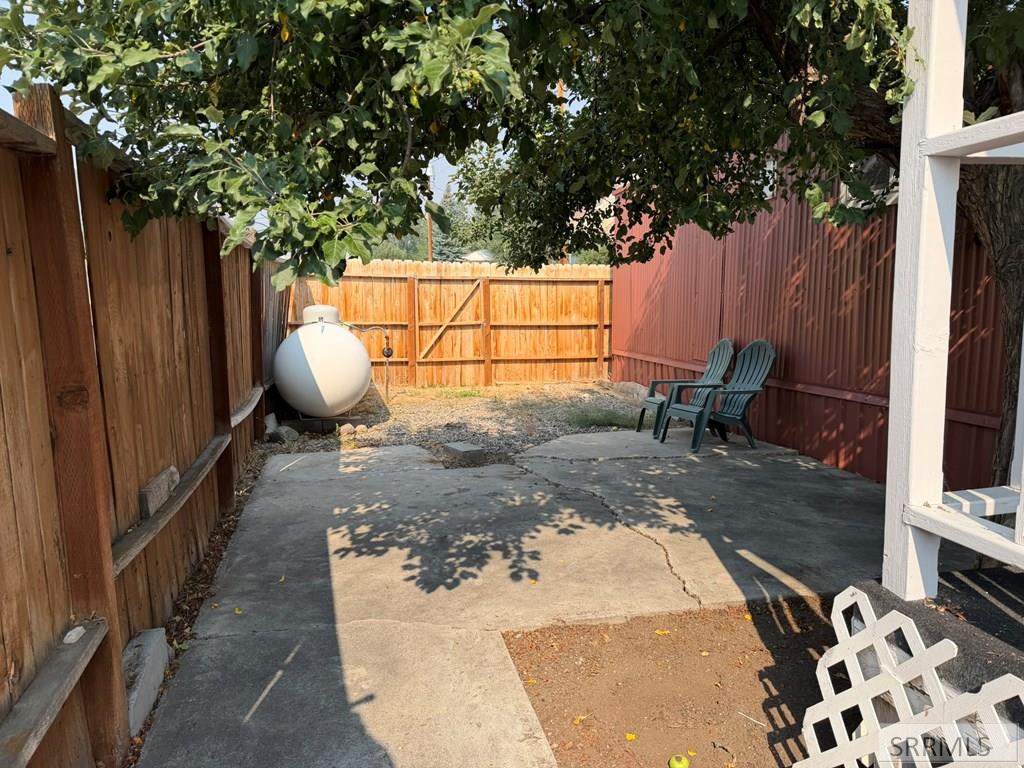 430 E Main Avenue Property Photo 56