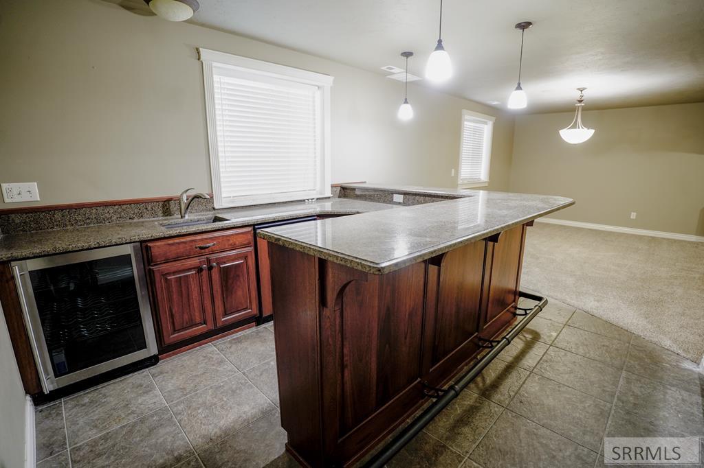 2749 Hillview Drive Property Photo 13