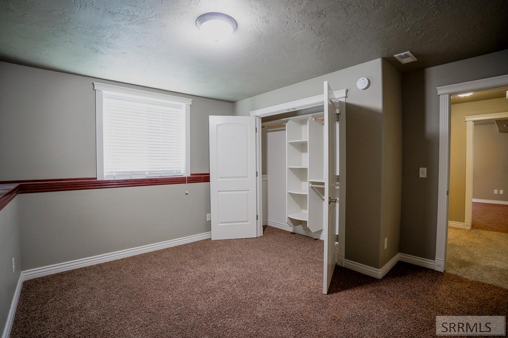 2749 Hillview Drive Property Photo 26