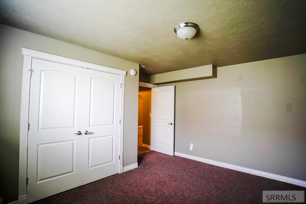 2749 Hillview Drive Property Photo 28