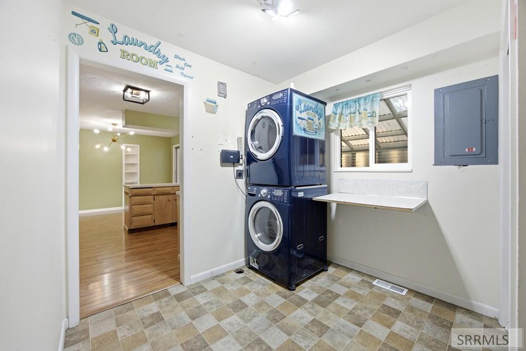 1480 Mound Avenue Property Photo 8