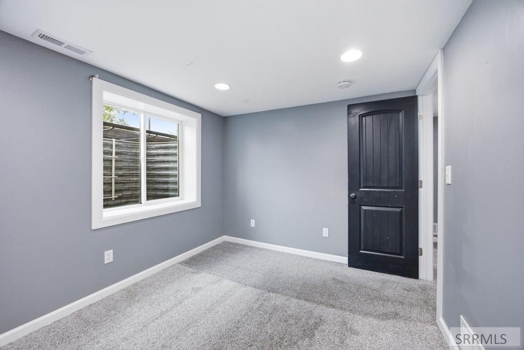1480 Mound Avenue Property Photo 23