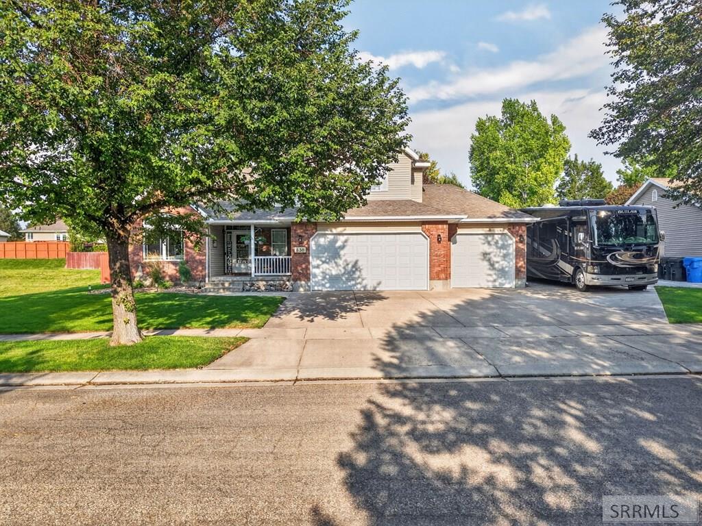 636 Gary Street Property Photo 2