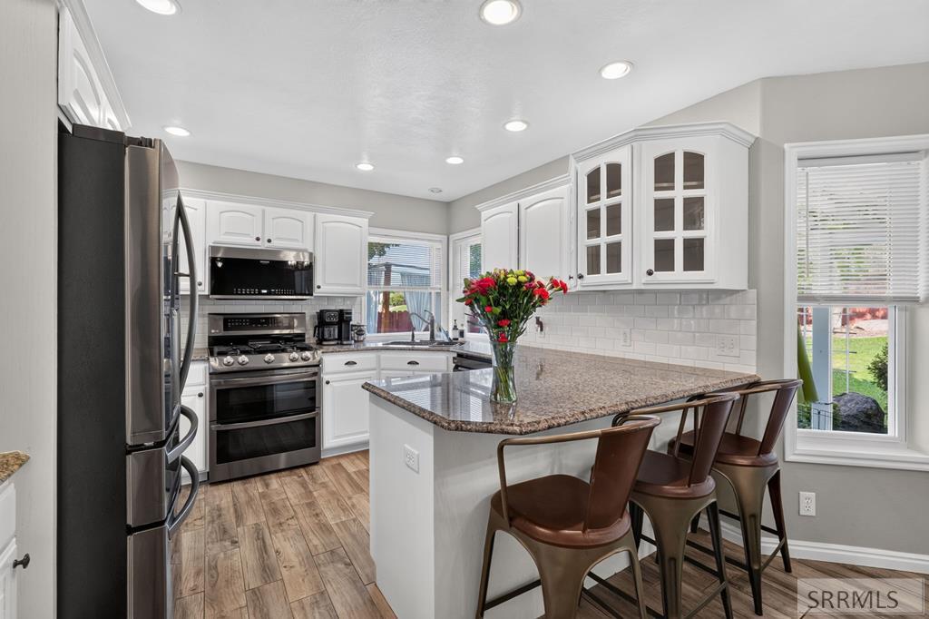 636 Gary Street Property Photo 18