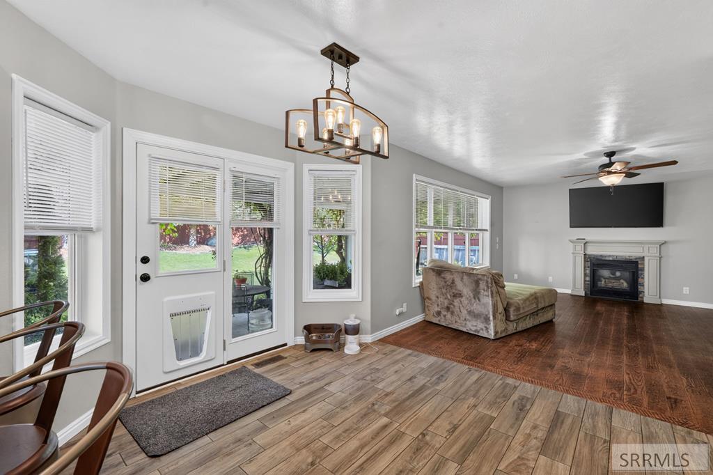 636 Gary Street Property Photo 22