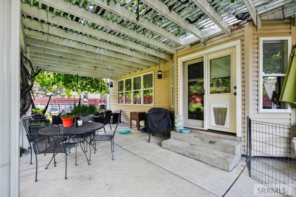 636 Gary Street Property Photo 59