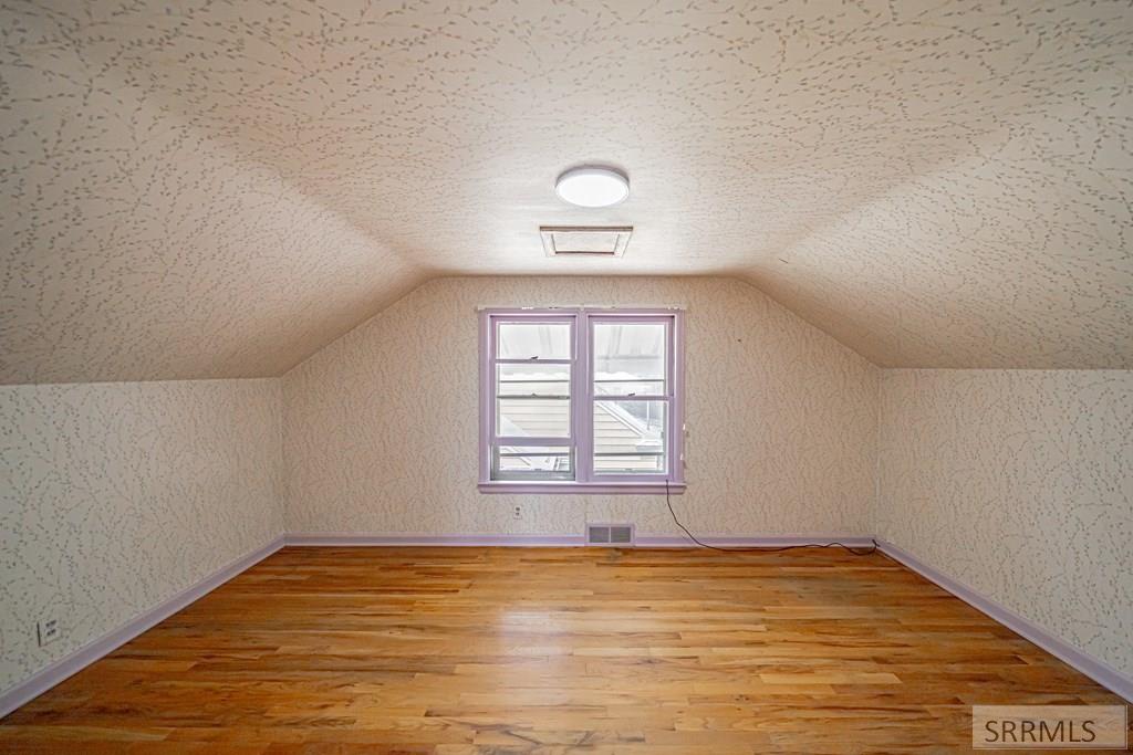 475 E 5th Street Property Photo 15