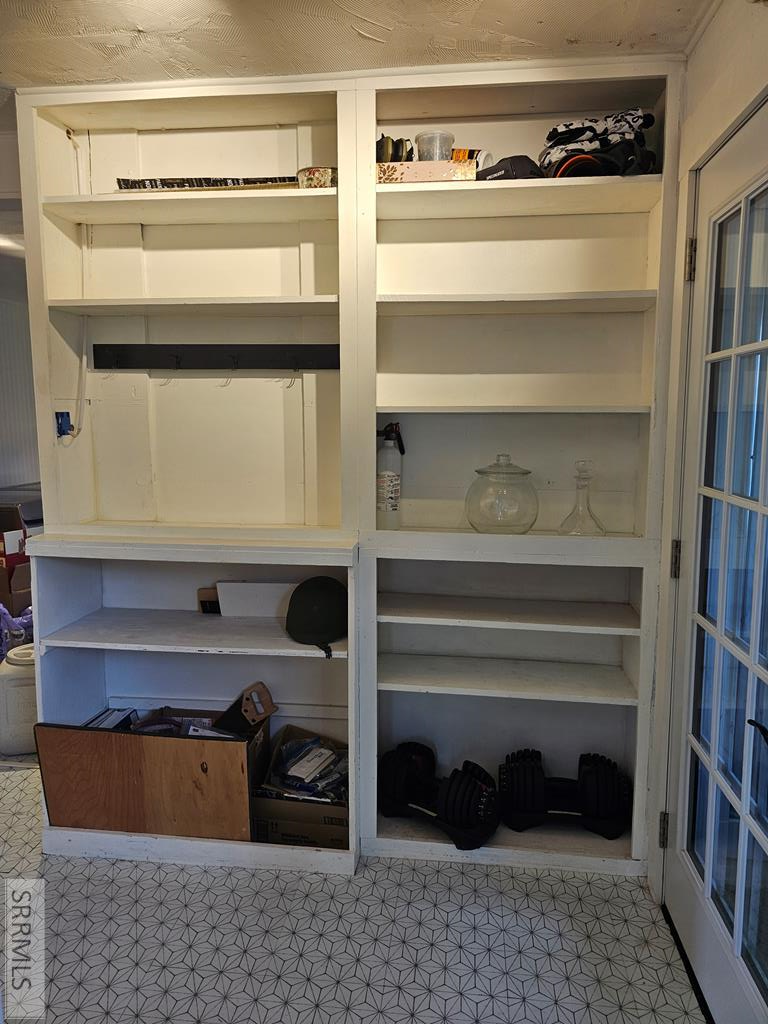 212 Pine Street Property Photo 54